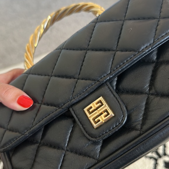 Givenchy handbag - Picture 5 of 11